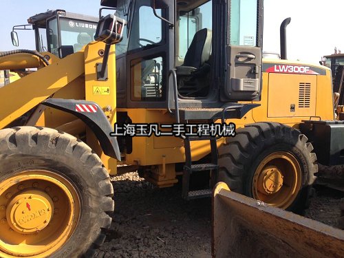 �칤30�����P܇���칤300F��܇�̓r����